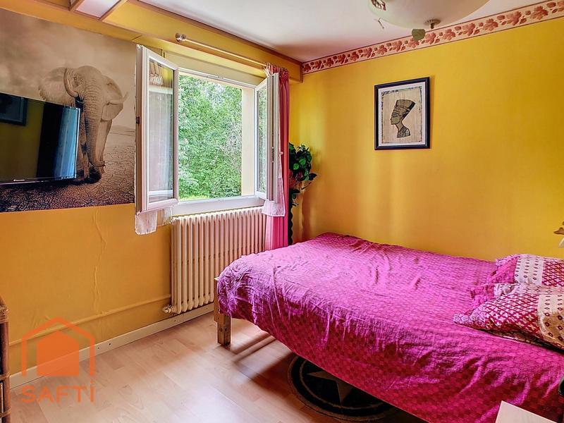 Maison - 146 m² - 8 pièces