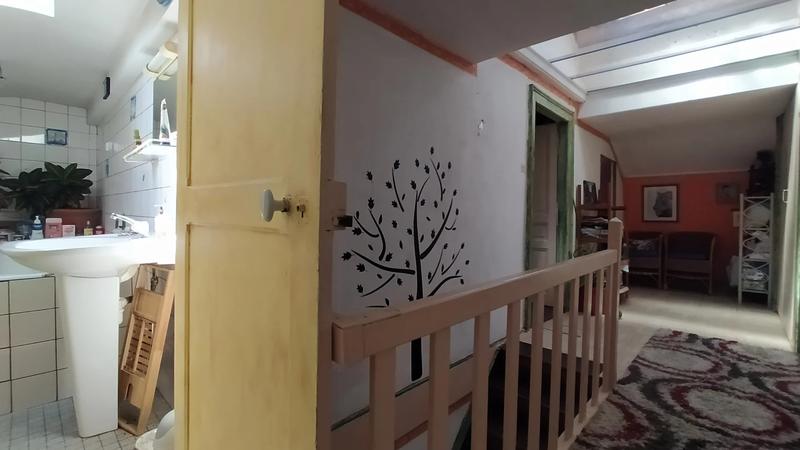 Maison - 163 m² - 16 pièces