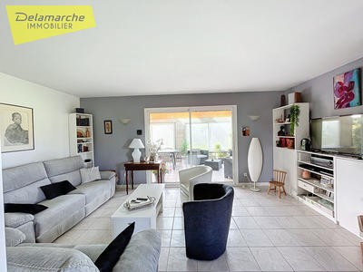 Maison - 122 m² - 6 pièces