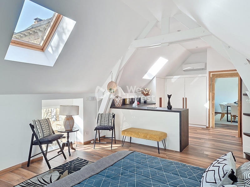 Maison traditionnelle - 183 m² - 6 pièces