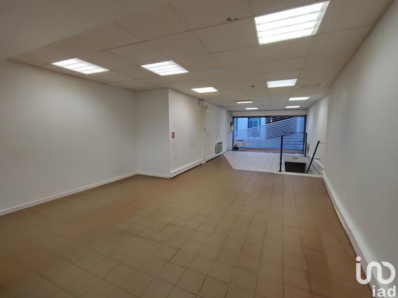 Local commercial - 213 m²