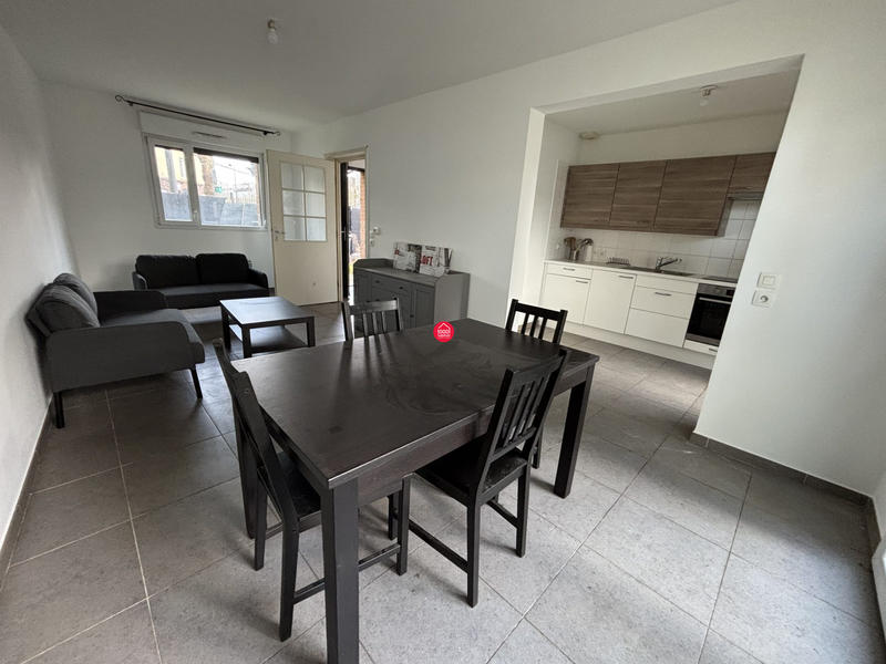 Maison - 77 m² - 4 pièces