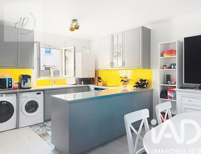 Maison - 93 m² - 4 pièces