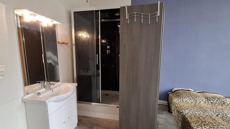 Appartement - 84 m² - 5 pièces