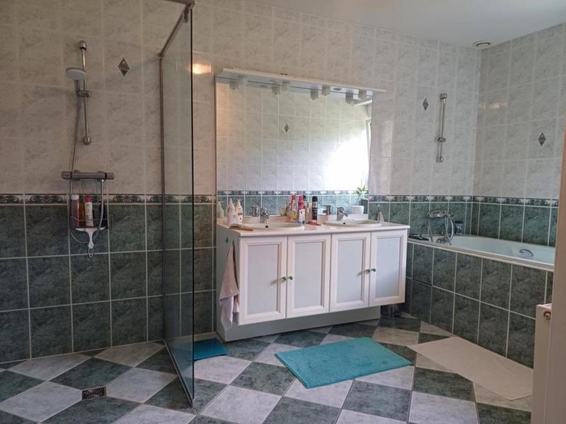 Longère - 221 m² - 11 pièces