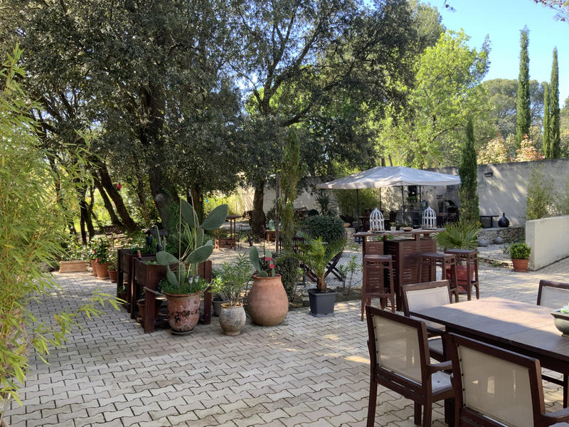 Maison - 275 m² - 10 pièces