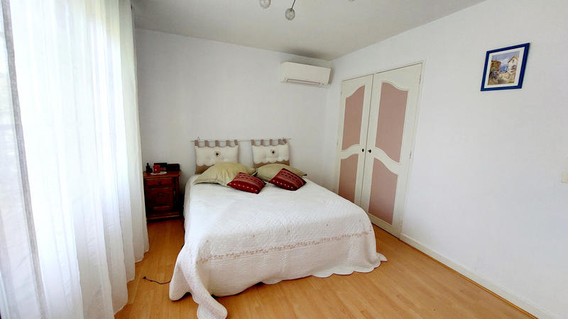 Maison - 160 m² - 5 pièces