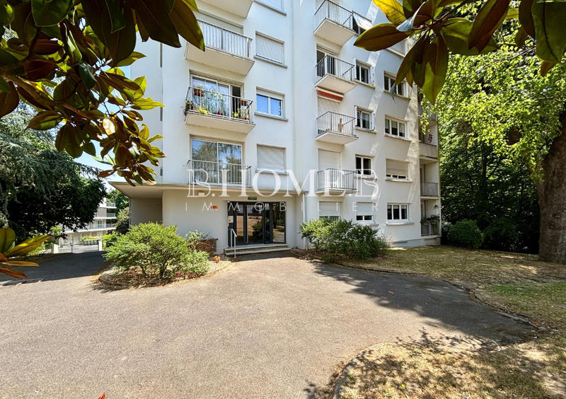 Appartement - 66 m² - 2 pièces