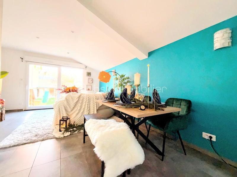 Maison - 96 m² - 5 pièces