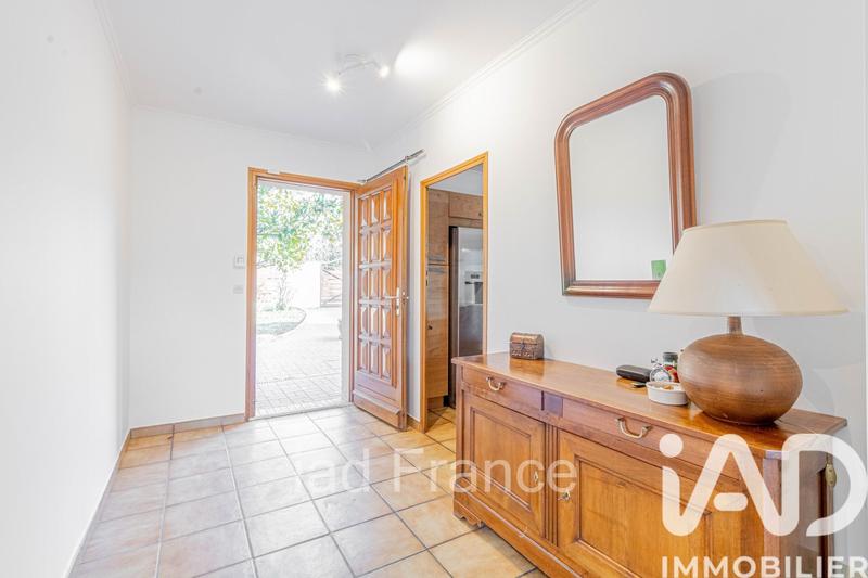 Maison - 192 m² - 8 pièces