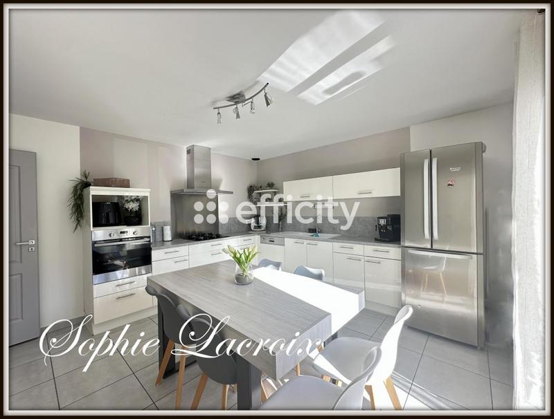 Maison - 130 m² - 5 pièces