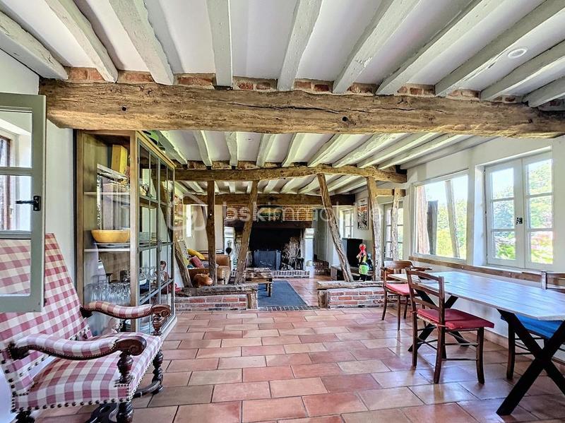 Propriété - 129 m² - 6 pièces