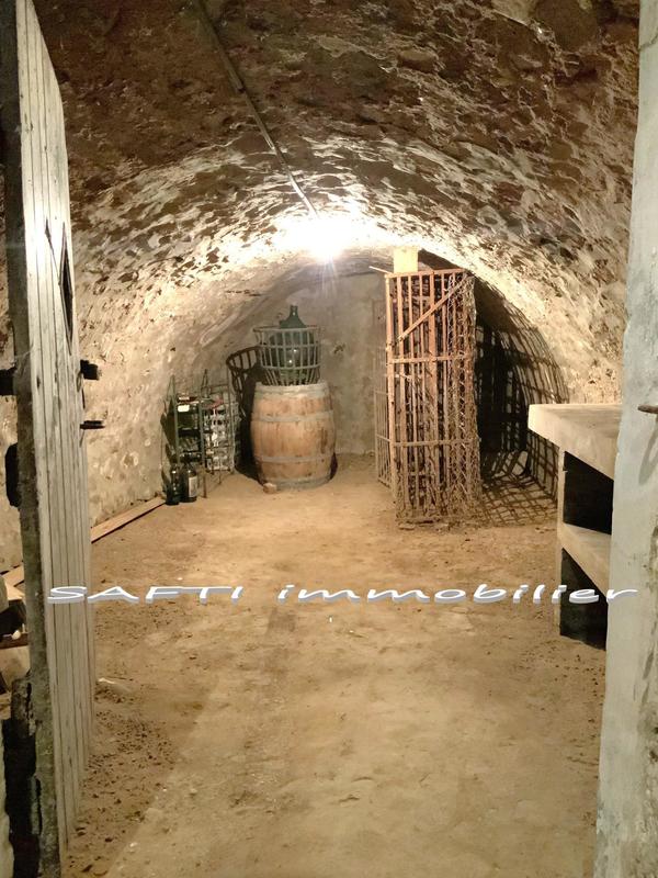 Maison de maîtres - 191 m² - 9 pièces