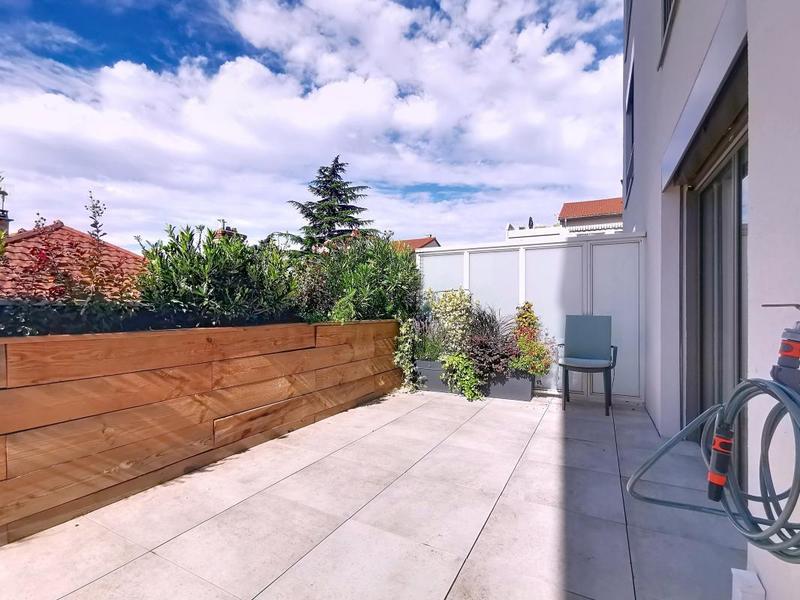 Appartement - 61 m² - 3 pièces