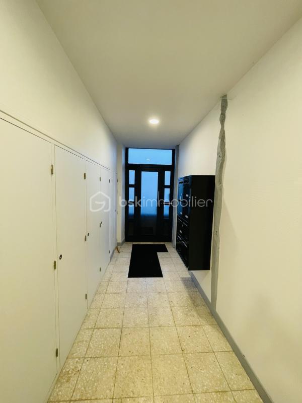 Appartement - 67 m² - 1 pièce