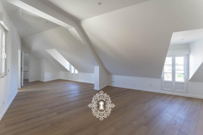 Maison - 185 m² - 5 pièces