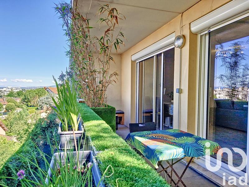 Appartement - 81 m² - 3 pièces