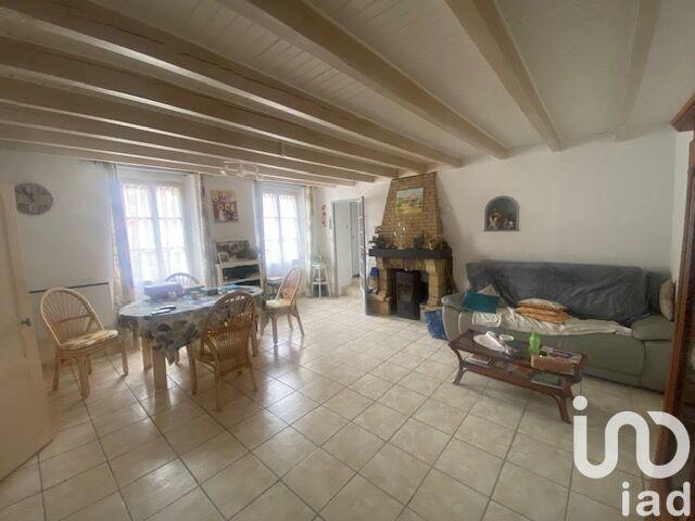 Maison de village - 101 m² - 6 pièces