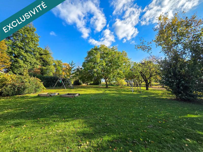 Maison - 250 m² - 10 pièces