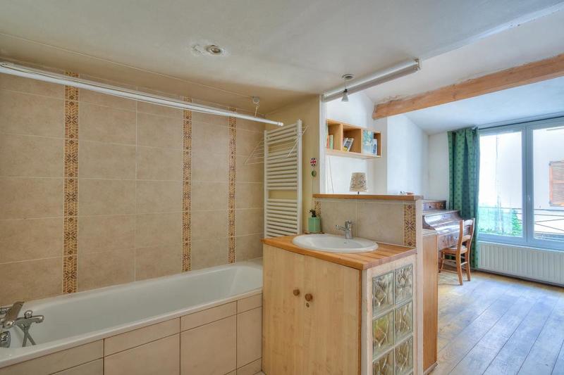 Appartement - 62 m² - 4 pièces