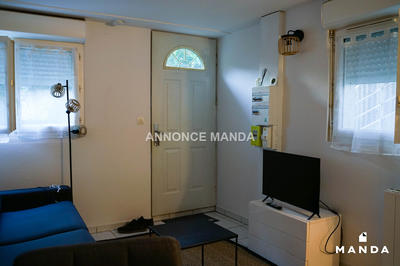 Studio - 18 m² - 1 pièce