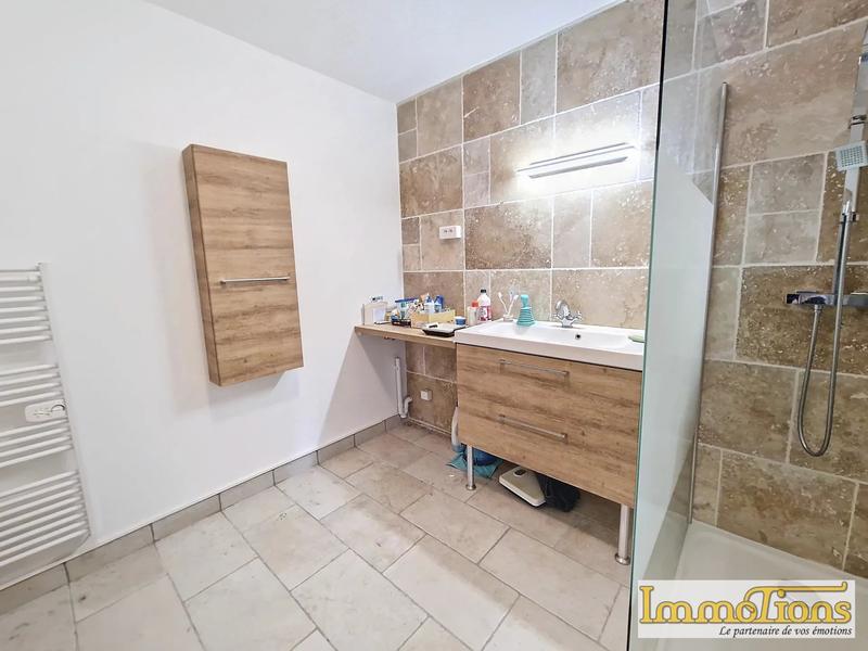 Appartement - 96 m² - 4 pièces