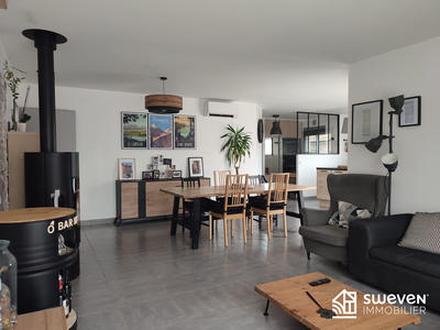 Maison contemporaine - 107 m² - 4 pièces