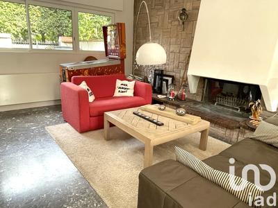 Maison - 187 m² - 7 pièces