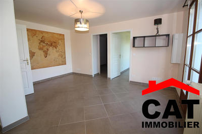 Appartement - 49 m² - 3 pièces