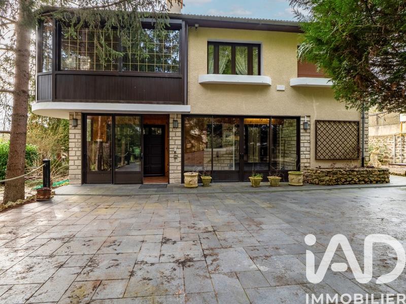 Maison - 132 m² - 5 pièces