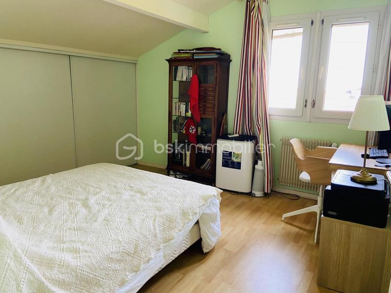 Appartement - 77 m² - 3 pièces