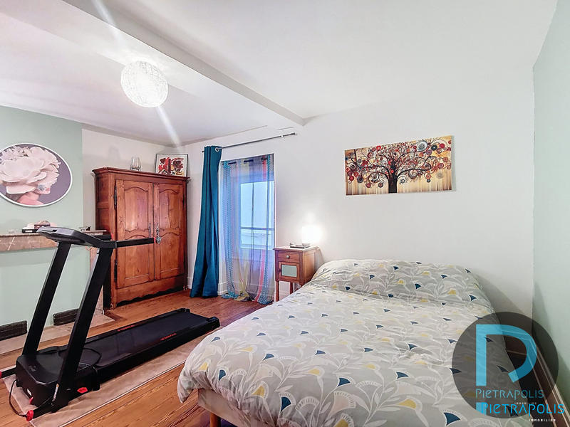 Appartement - 91 m² - 3 pièces