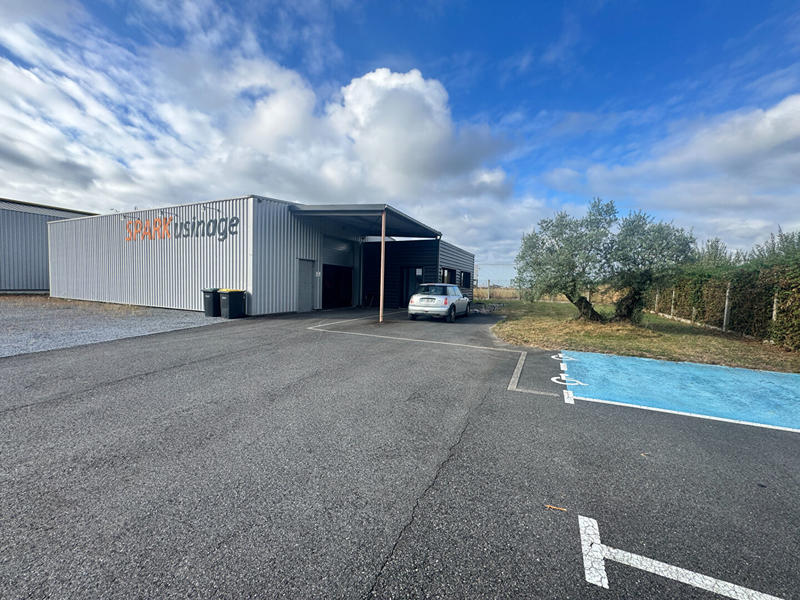 Local commercial - 258 m² - 5 pièces