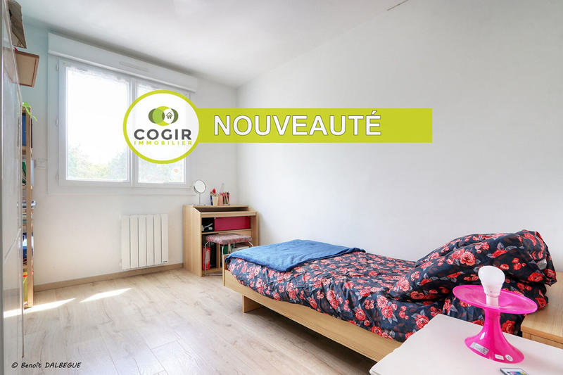 Appartement - 97 m² - 5 pièces