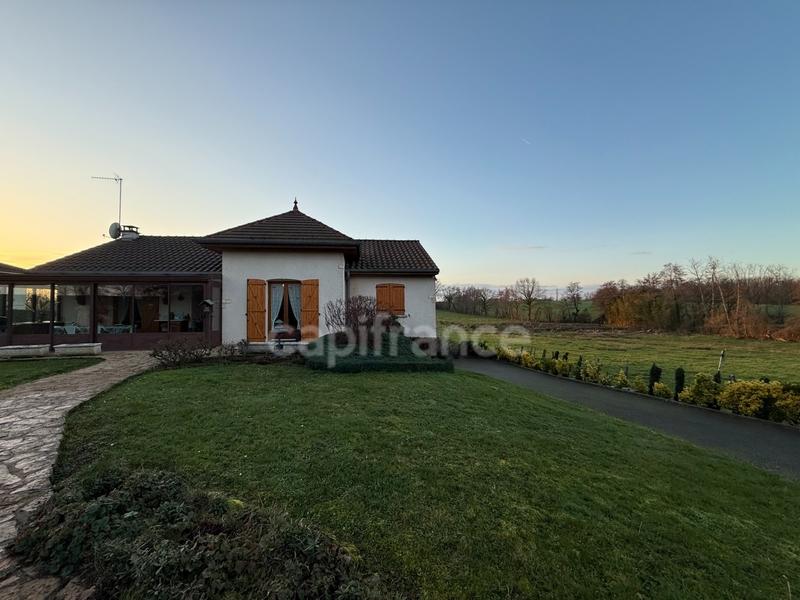 Maison - 98 m² - 4 pièces