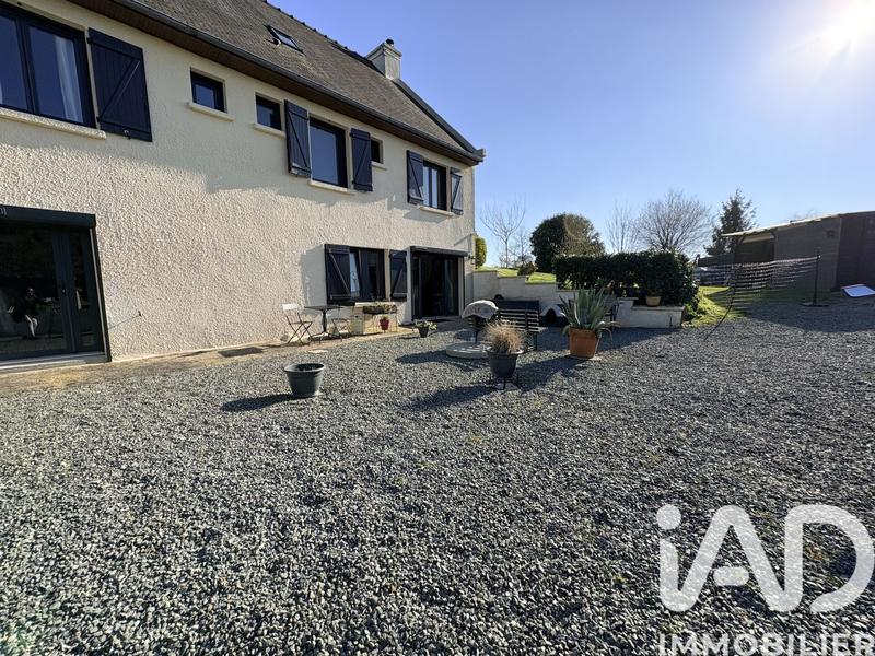 Maison - 170 m² - 6 pièces