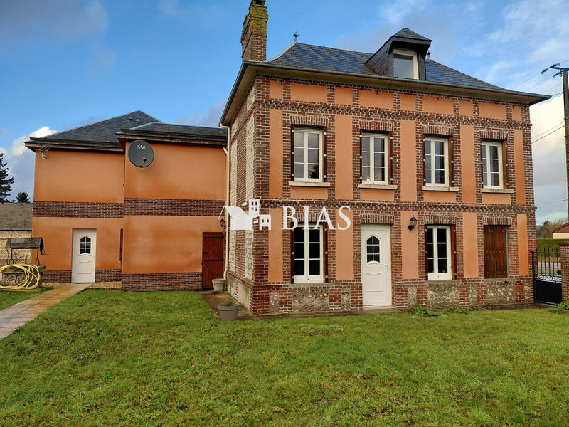 Maison - 239 m² - 7 pièces