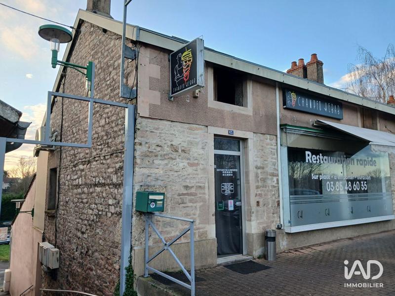 Local commercial - 97 m²