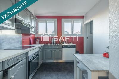 Appartement - 77 m² - 5 pièces