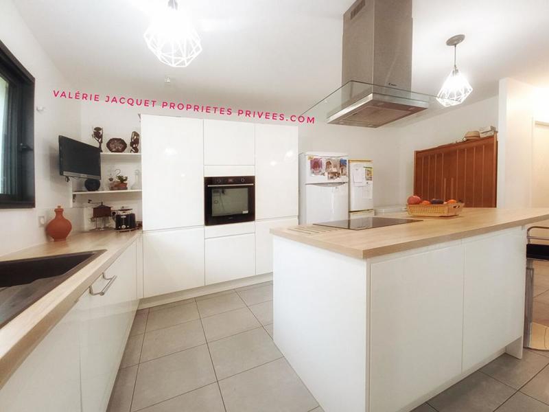 Maison - 125 m² - 5 pièces