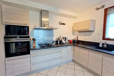 Maison - 155 m² - 7 pièces