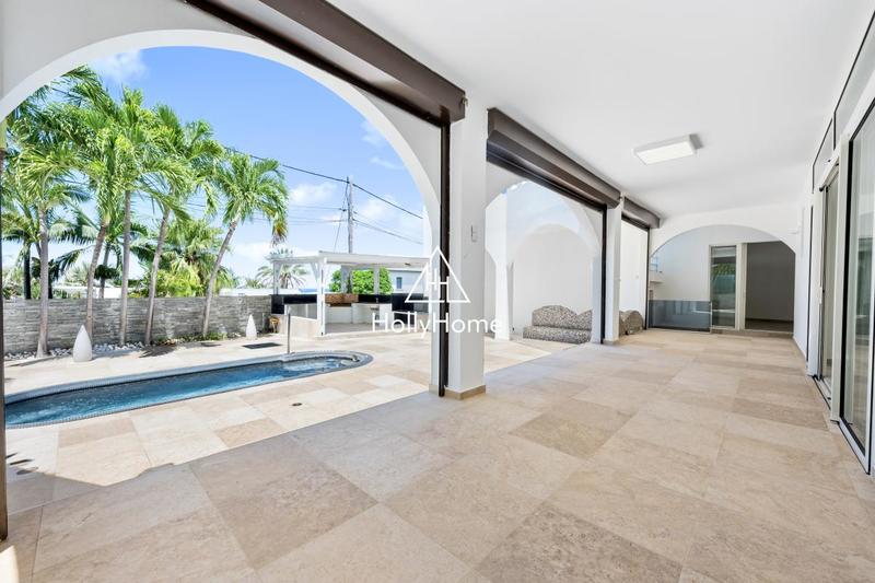 Maison ancienne - 265 m² - 5 pièces