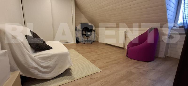 Maison contemporaine - 174 m² - 7 pièces