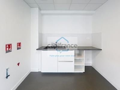 Bureau - 98 m² - 3 pièces