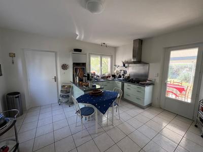 Maison - 160 m² - 4 pièces