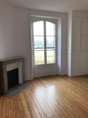 Maison - 136 m² - 4 pièces