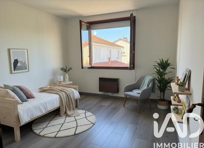 Maison - 103 m² - 5 pièces