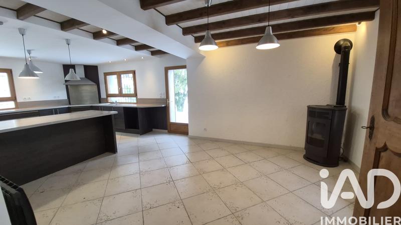 Maison - 140 m² - 6 pièces