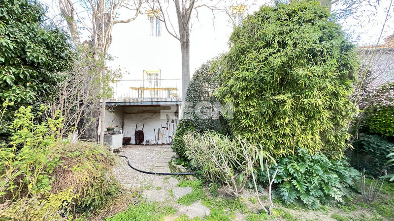 Propriété - 185 m² - 7 pièces