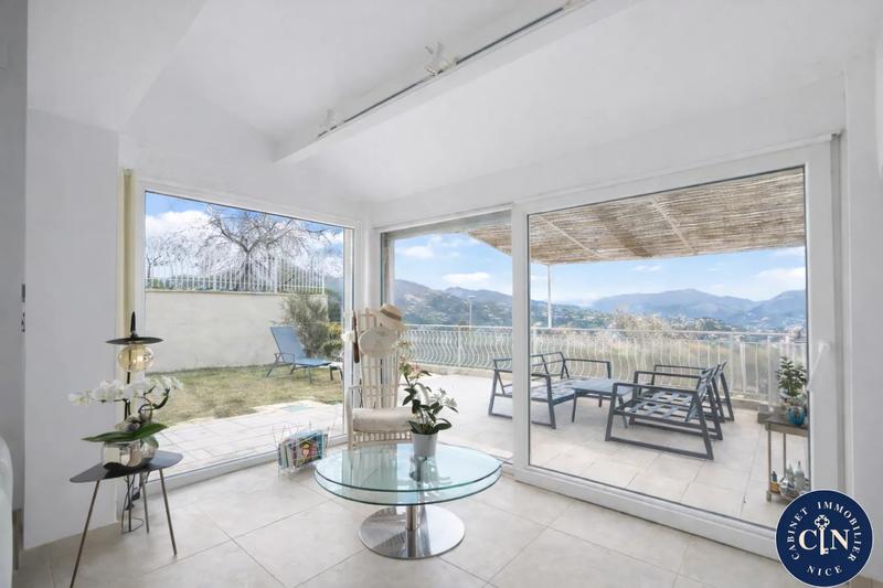 Appartement - 98 m² - 3 pièces